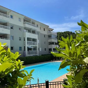 Avec Piscine Privée Appartement